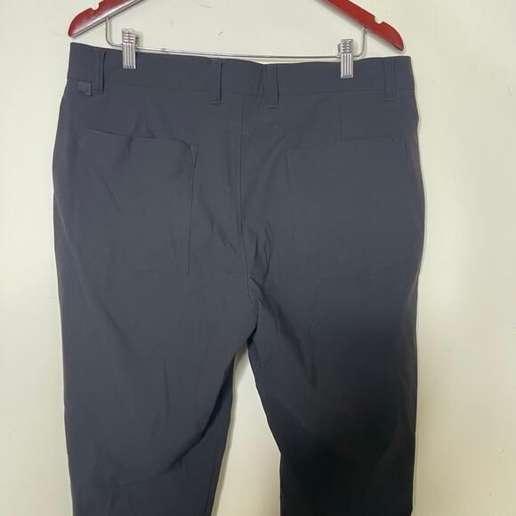 Lululemon Men Black ABC Slim-Fit 5 Pocket Pant 36x28 - Picture 6 of 8